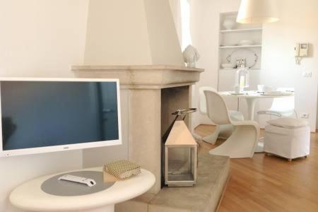 Di Punto In Bianco Home Verona Exterior photo